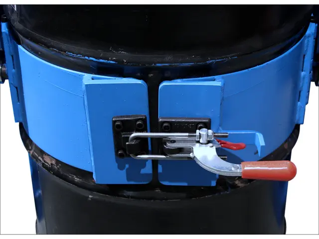 3-Piece Drum Holder with Toggle Clamp