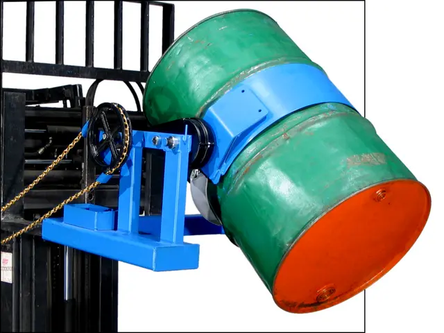 Forklift Drum Carrier with Spark Resistant Parts - Model 285AM