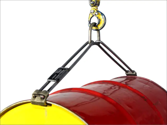 Model 41M Drum Lifting Hook with Spark-Resistant Parts
