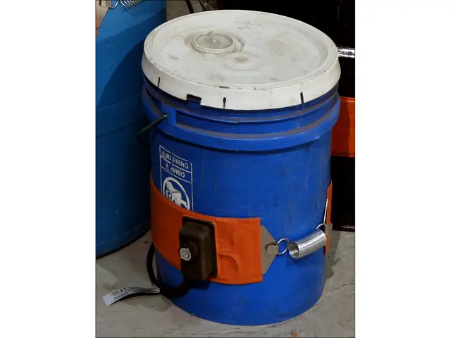 Band Heater on Plastic 5-Gallon Pail - Model 711-5-115 shown