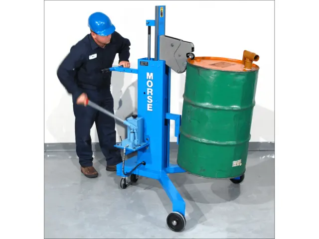 Model 82HM with spark-resistant parts has hand pump manual drum lift