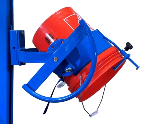 83S-XR_extended-reach-pail-handler video image